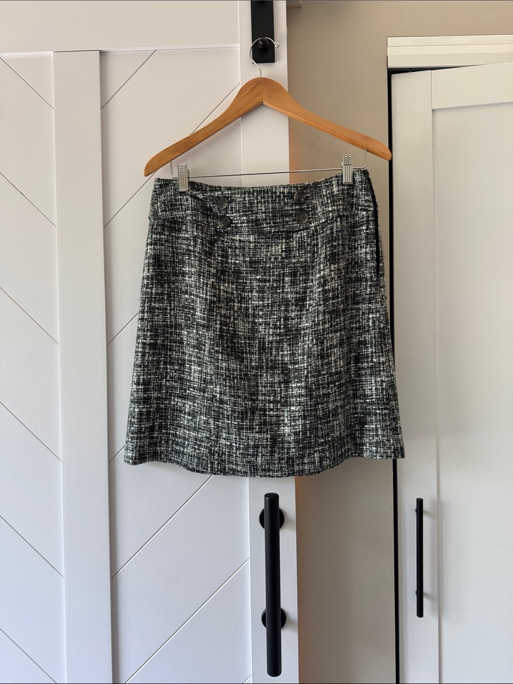 Ann Taylor Gray and Black Tweed Mini Skirt